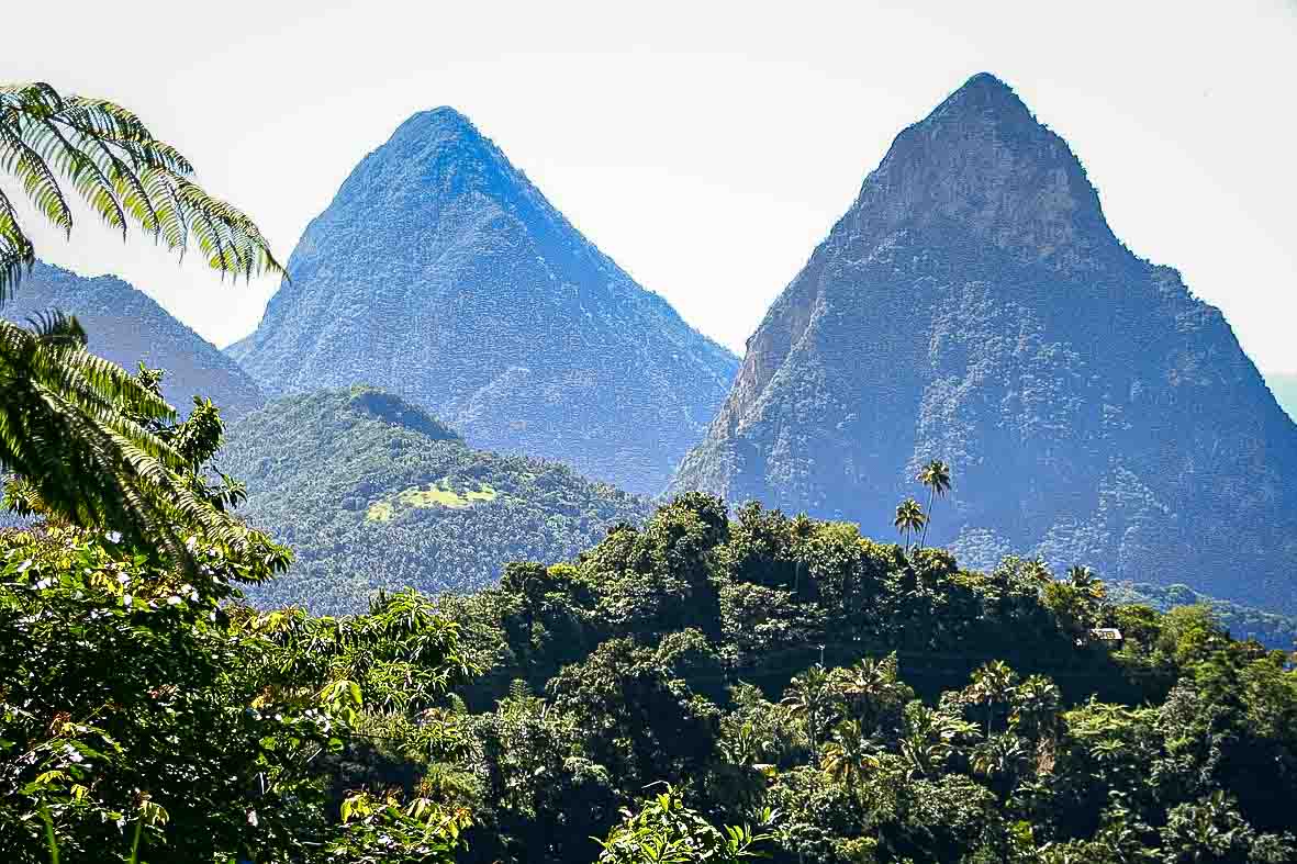 St Lucias sevärdheter - Pitons